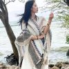 厂家批发旅游披肩水墨画旅游斗篷披肩围巾女高铁盖毯保暖披风斗篷