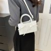 质感蝴蝶结手提包包女2024春季新款女士单肩斜挎包洋气撞色小方包