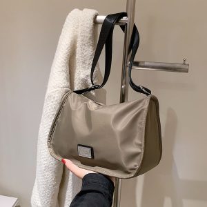 O1CN016BRn4o1qSItfAGDUz_2216984625494-0-cib 新款时尚简约单肩包纯色高级感休闲斜挎包大容量通勤女包厂家批发