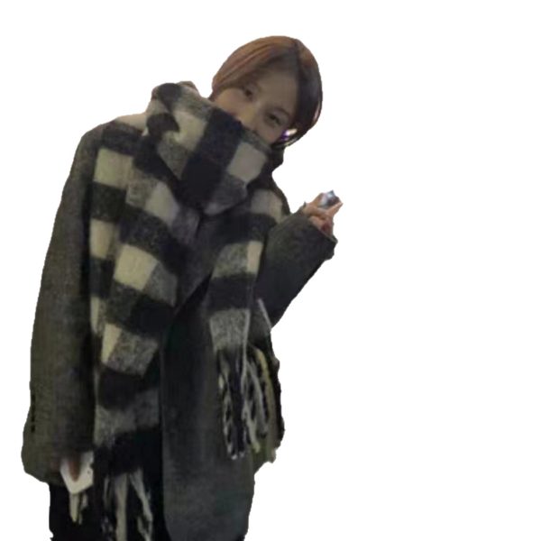 新款美拉德仿羊绒格子围巾女秋冬季加厚保暖披肩两用纯色学生围脖
