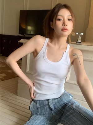 O1CN01P1t6A81fV5XnfiwDA_2213792654011-0-cib 设计感内搭小吊带背心女夏季白色外穿辣妹修身显瘦无袖打底上衣潮