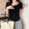 2024夏季设计感小众纯欲风甜辣妹u领正肩短袖t恤女不规则短款上衣