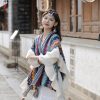 复古民族风披肩女新款百搭针织木耳边斗篷云南旅游穿搭流苏大围巾