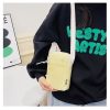 2023手机包女斜挎迷你小包包冬季装手机布袋竖挂脖便携零钱包批发