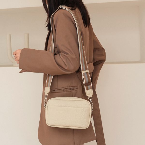 潮流女包包2023新款跨境外贸纯色PU斜挎包女小包女士单肩包小方包