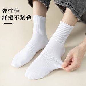 O1CN01m5MTiB1POe5jiLiCQ_2216553921831-0-cib 袜子男秋冬中筒袜透气吸汗运动袜黑白纯色中短筒女袜ins潮学生袜