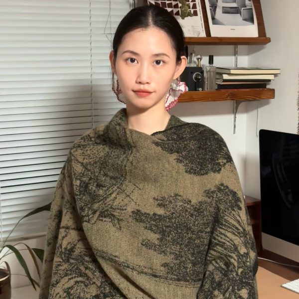江南水乡文艺旅游披肩秋冬季仿羊绒针织围巾开叉油画披风斗篷外搭