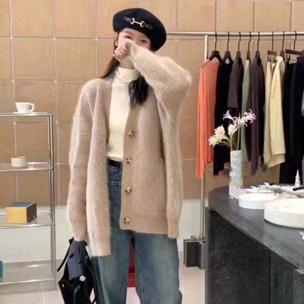 韩版时尚软糯毛衣女外套2023秋冬新款宽松慵懒风毛绒温柔针织开衫