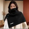 开叉纽扣高领套头披肩女秋冬季百搭保暖防寒外搭装饰针织毛线围巾