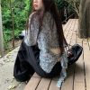黑色